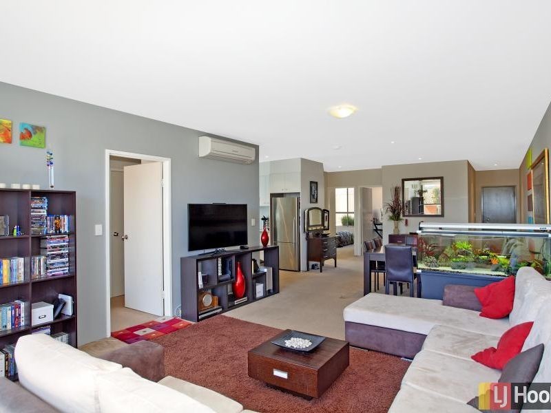 B17/17 Uriarra Road, Queanbeyan NSW 2620