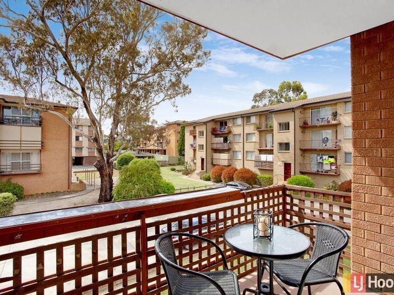 17/106 Henderson Road, Queanbeyan NSW 2620