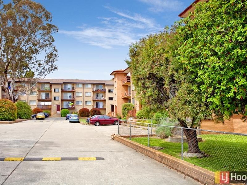 17/106 Henderson Road, Queanbeyan NSW 2620