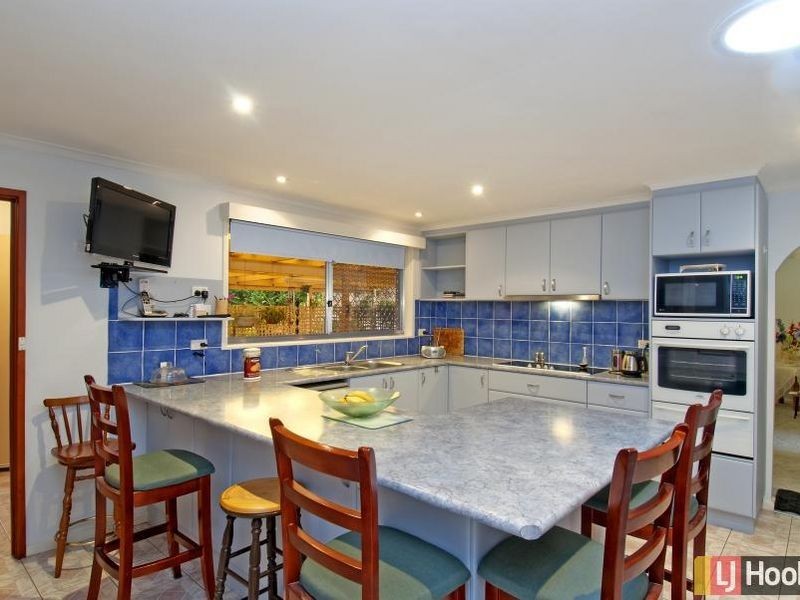 6 Meehan Close, Queanbeyan NSW 2620