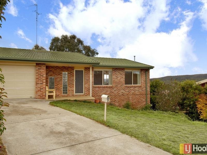 8 Marilyn Place, Queanbeyan NSW 2620