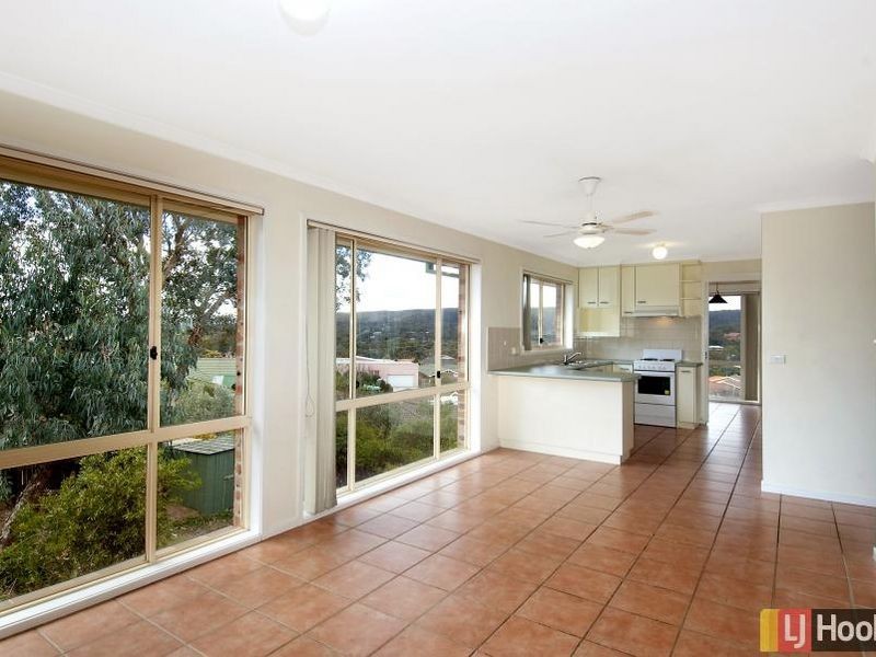 8 Marilyn Place, Queanbeyan NSW 2620