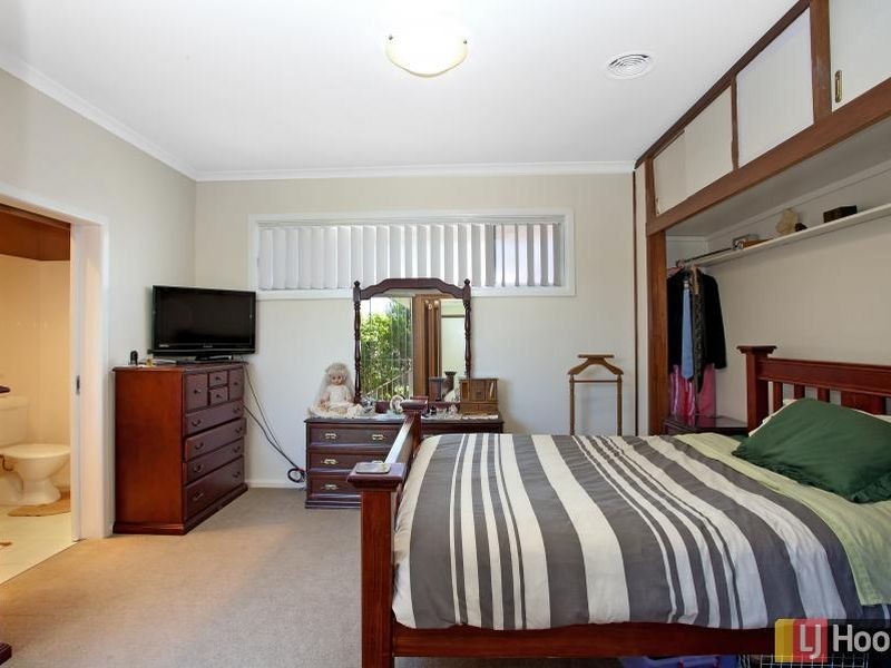 20 The Crescent, Queanbeyan NSW 2620