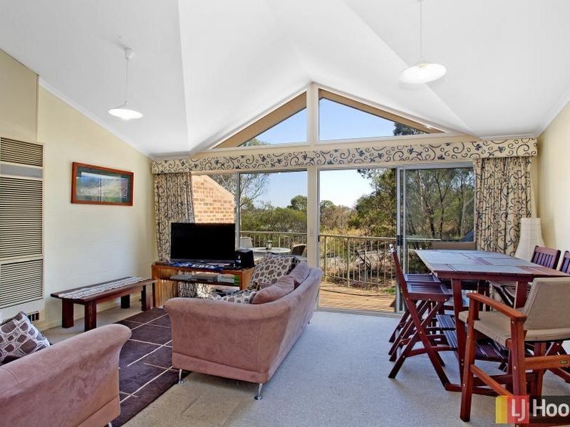 13/3 Winchester Place, Queanbeyan NSW 2620