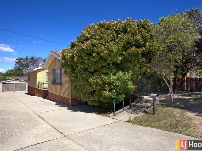 35 Ingleside Road, Queanbeyan NSW 2620