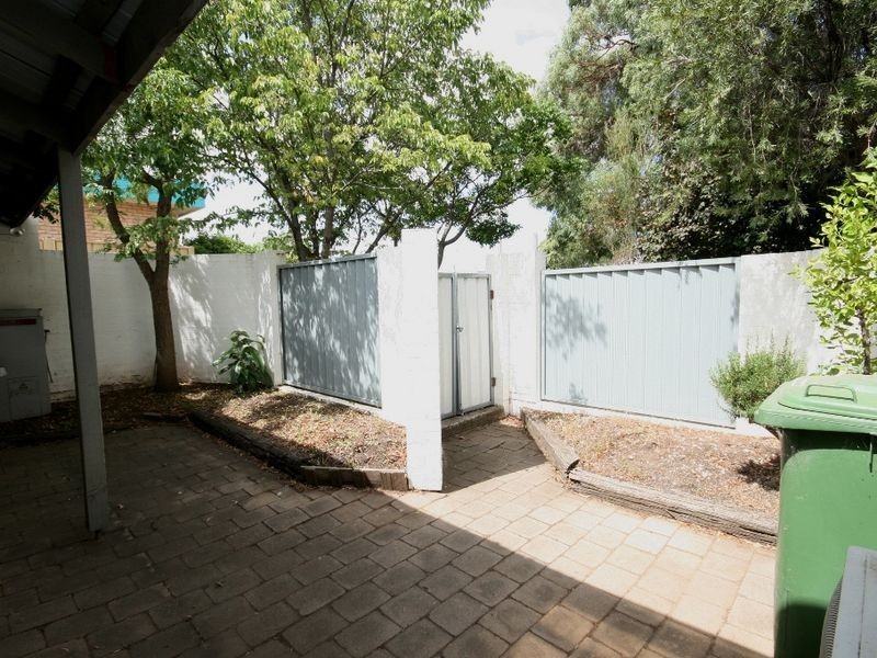 6/11 Campbell Street, Queanbeyan NSW 2620