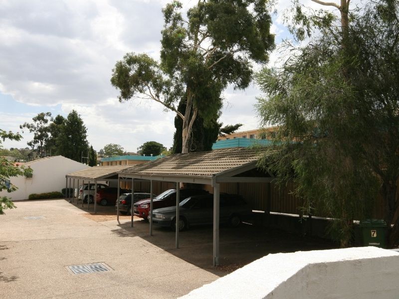 6/11 Campbell Street, Queanbeyan NSW 2620