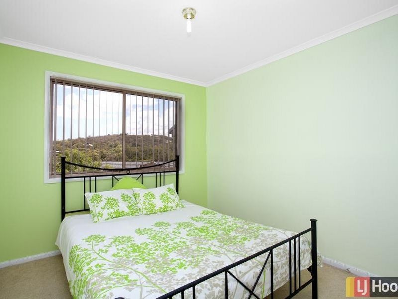 13/6 Doeberl Place, Queanbeyan NSW 2620