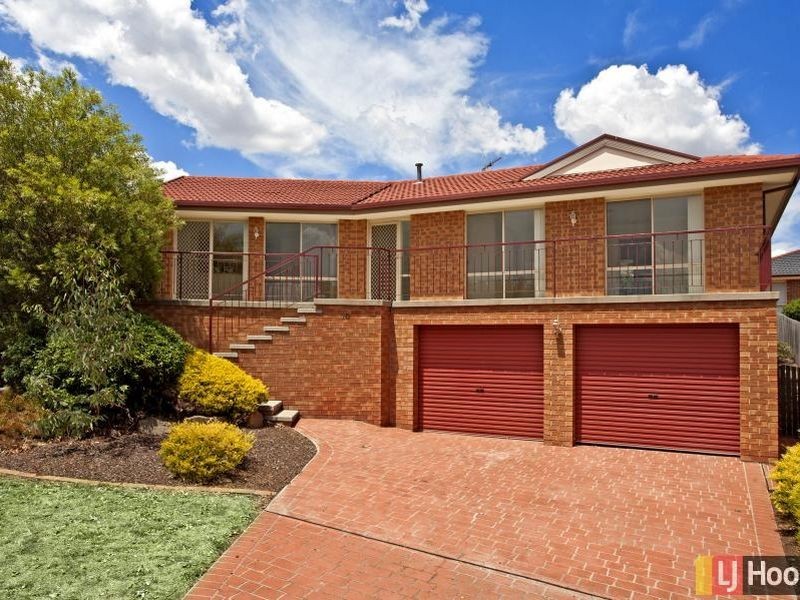 10 English Grove, Jerrabomberra NSW 2619