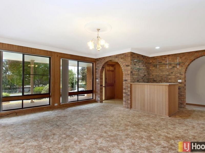 53 Furlong Road, Queanbeyan NSW 2620