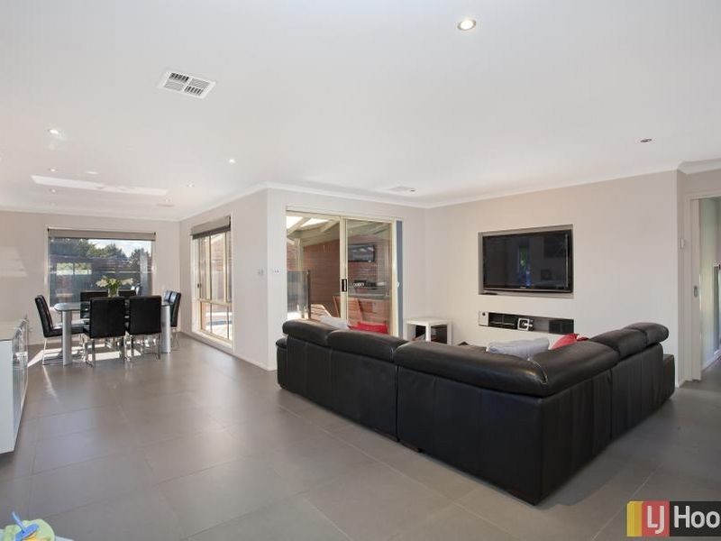 3 Bimberi Close, Palmerston ACT 2913