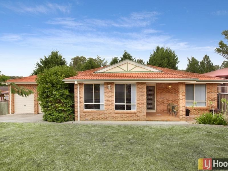 6 Russell Place, Queanbeyan NSW 2620