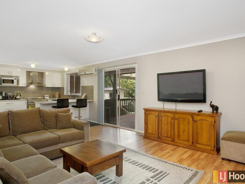 6 Russell Place, Queanbeyan NSW 2620