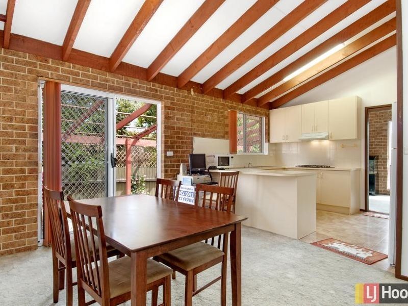 4/30 Mowatt Street, Queanbeyan NSW 2620