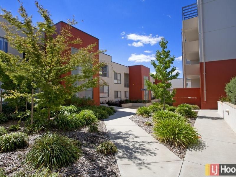 10B/17 Uriarra Road, Queanbeyan NSW 2620