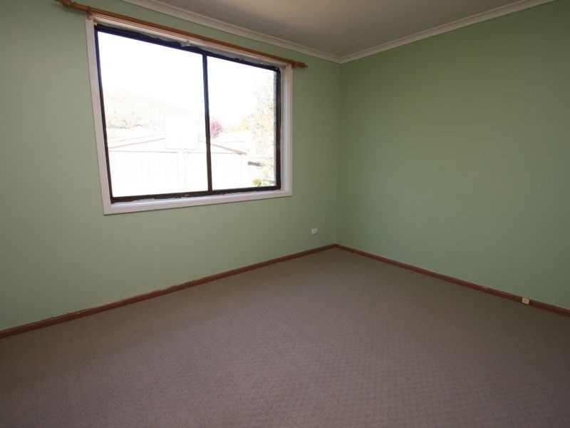 170 Foxlow Street, Captains Flat NSW 2623