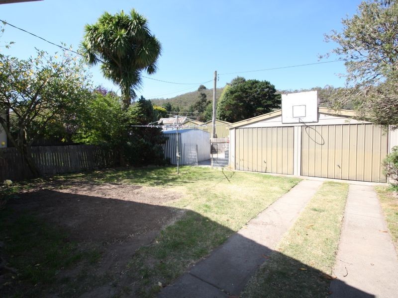 170 Foxlow Street, Captains Flat NSW 2623