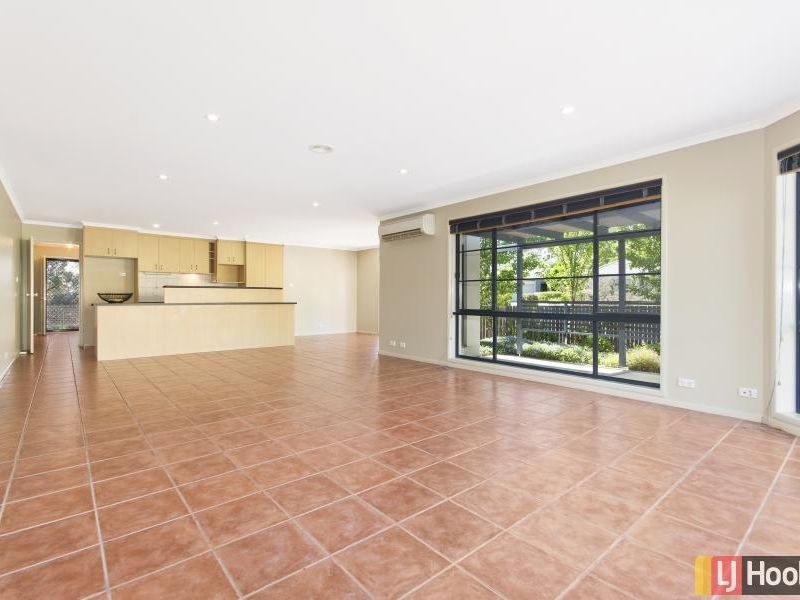 6/4 Lerra Street, Jerrabomberra NSW 2619