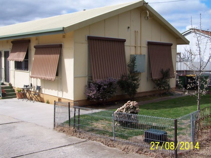 1/99 Morton Street, Queanbeyan NSW 2620