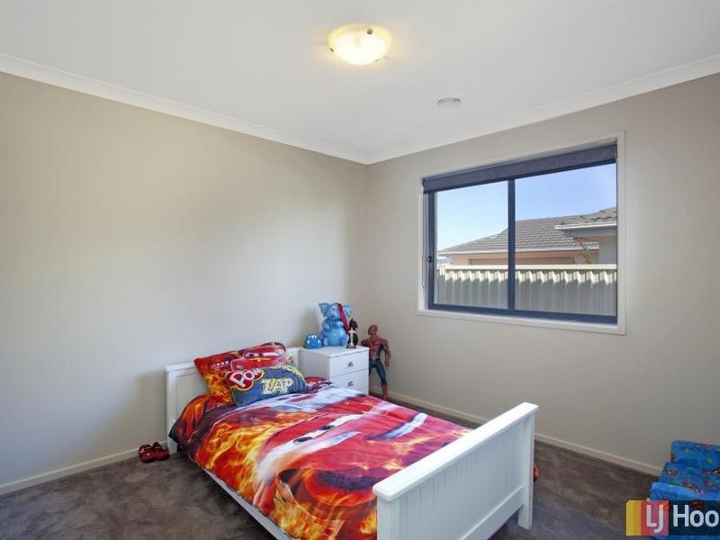 6 Lundie Street, Bungendore NSW 2621