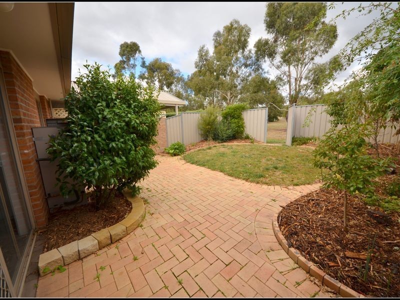 12/19 Barracks Flat Drive, Queanbeyan NSW 2620