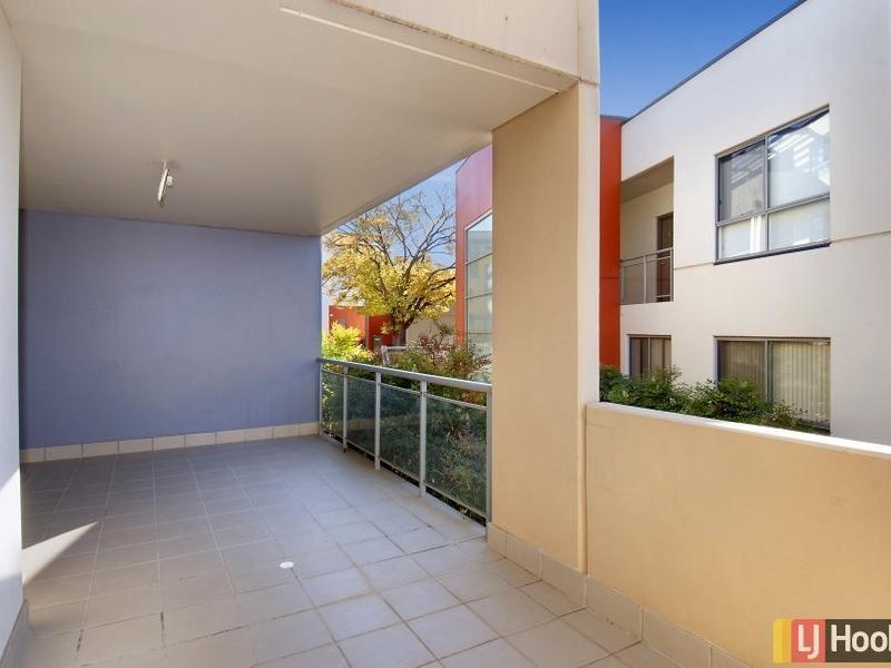 13D/17 Uriarra Road, Queanbeyan NSW 2620