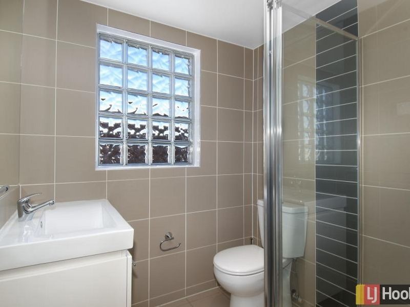 13D/17 Uriarra Road, Queanbeyan NSW 2620