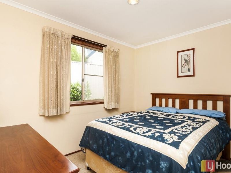 15/37-39 Derrima Road, Queanbeyan NSW 2620