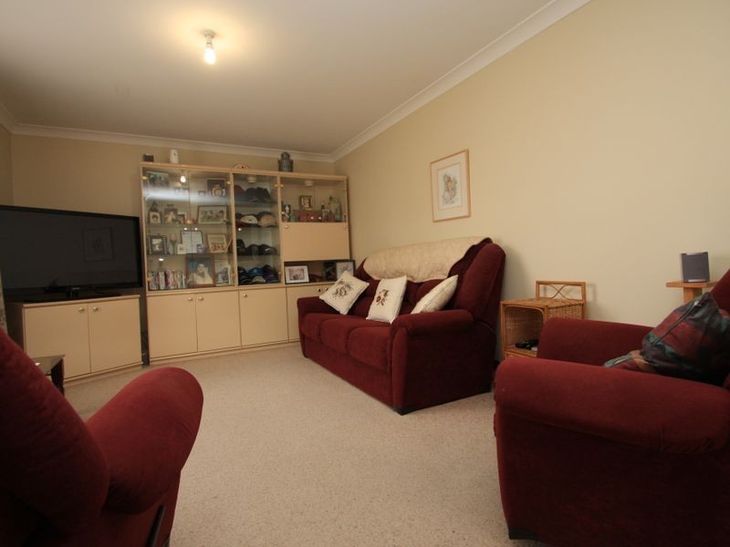 11 Ritchie Place, Queanbeyan NSW 2620