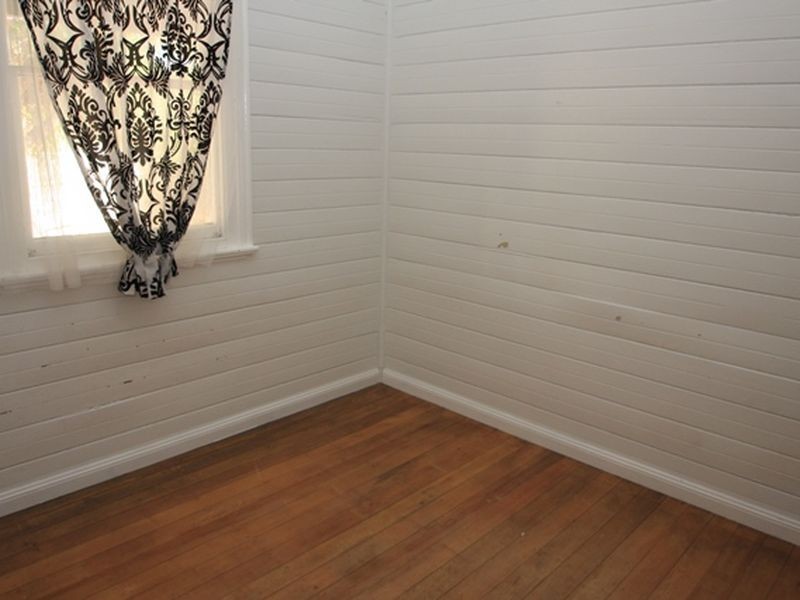 22 Crawford Street, Queanbeyan NSW 2620