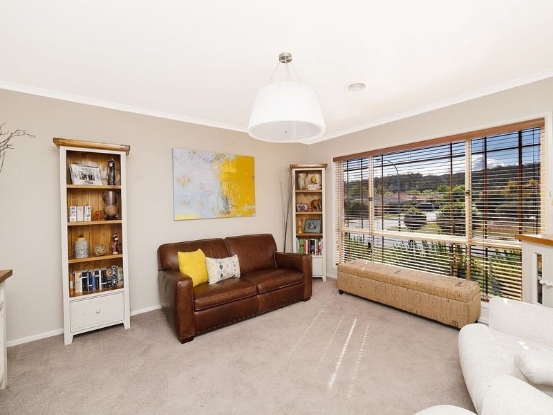 19 Thomas Royal Gardens, Queanbeyan NSW 2620