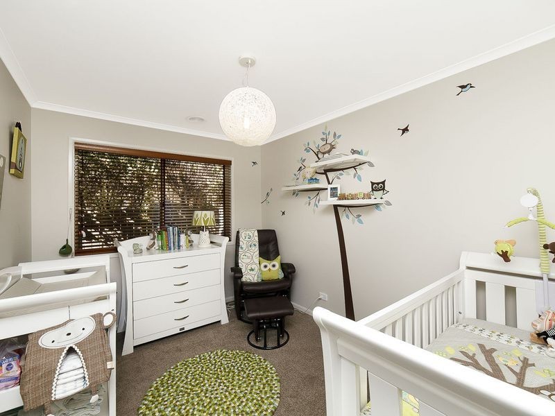 19 Thomas Royal Gardens, Queanbeyan NSW 2620