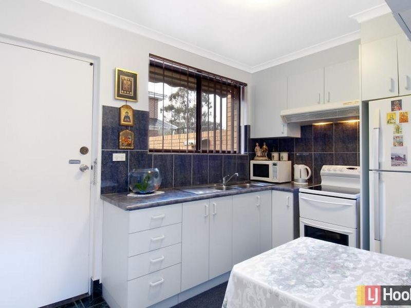 4/22 Bungendore Road, Queanbeyan NSW 2620
