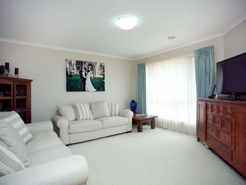 12 Collingwood Close, Bungendore NSW 2621