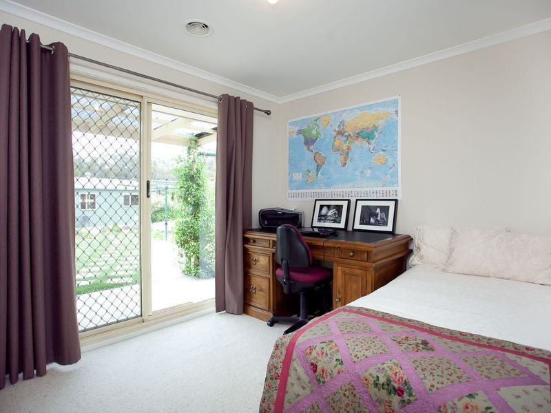12 Collingwood Close, Bungendore NSW 2621