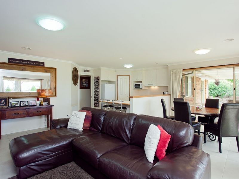 12 Collingwood Close, Bungendore NSW 2621