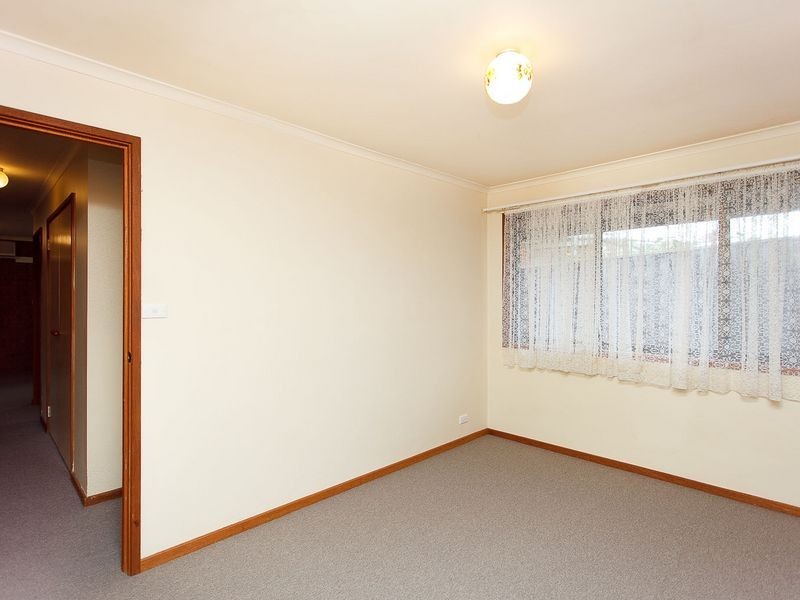 3/15 McKeahnie Street, Queanbeyan NSW 2620