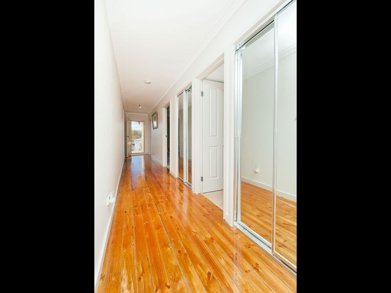 77 Stornaway Road, Queanbeyan NSW 2620