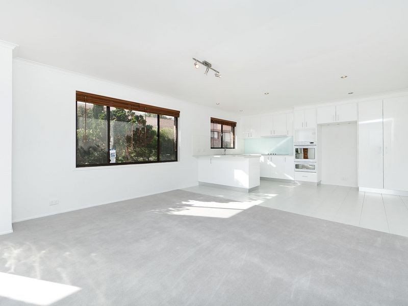 4/63 Macquoid Street, Queanbeyan NSW 2620