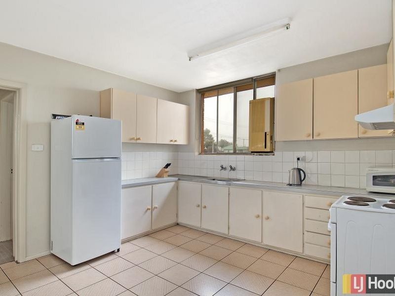 7/39-41 Thuralilly Street, Queanbeyan NSW 2620