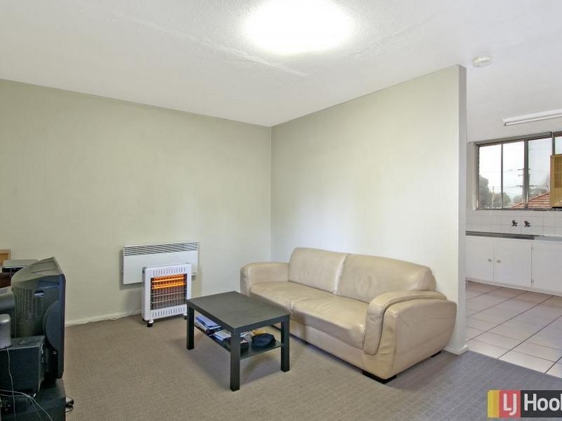 7/39-41 Thuralilly Street, Queanbeyan NSW 2620