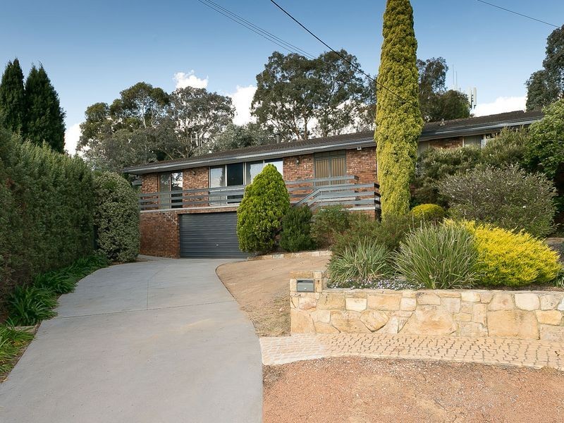 9 Corin Place, Queanbeyan NSW 2620