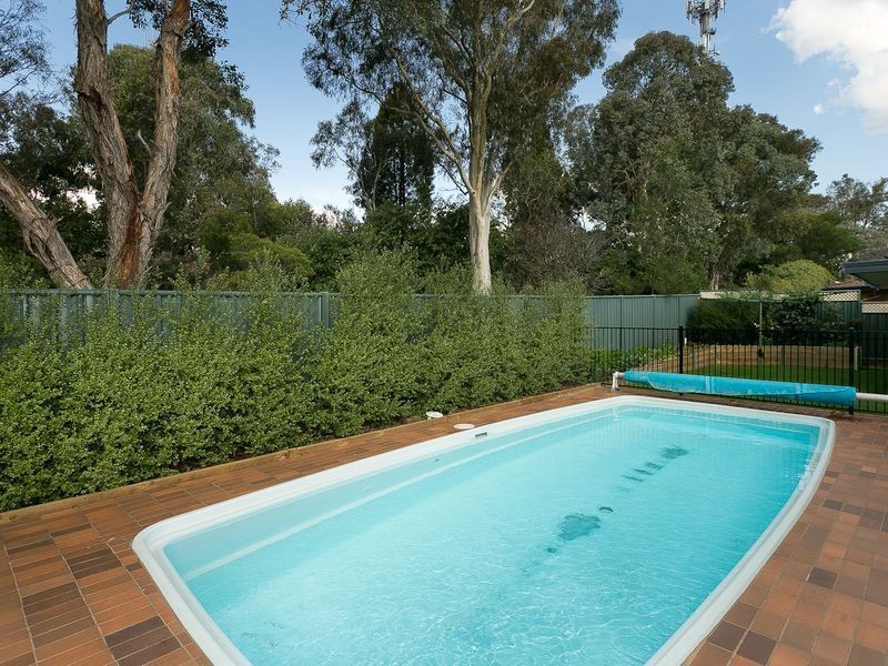 9 Corin Place, Queanbeyan NSW 2620