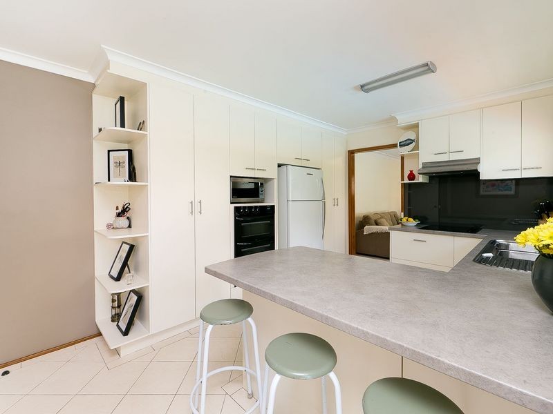 9 Corin Place, Queanbeyan NSW 2620