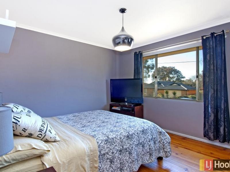 2 Cassinia Street, Queanbeyan NSW 2620