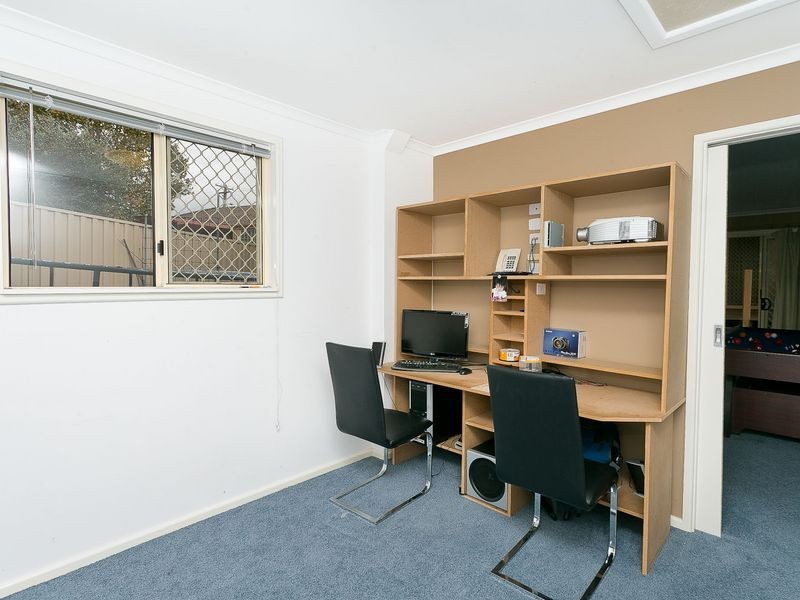 10 Jordan Place, Queanbeyan NSW 2620