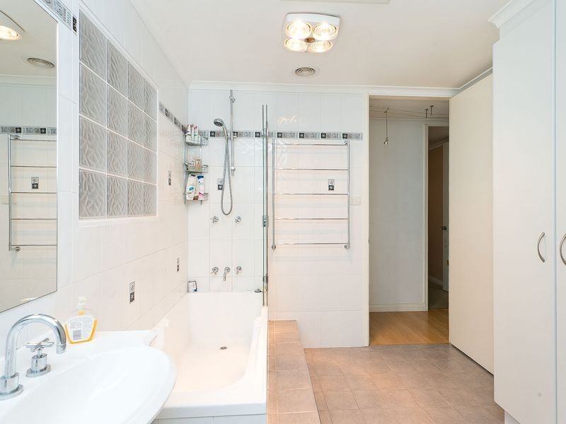 10 Jordan Place, Queanbeyan NSW 2620