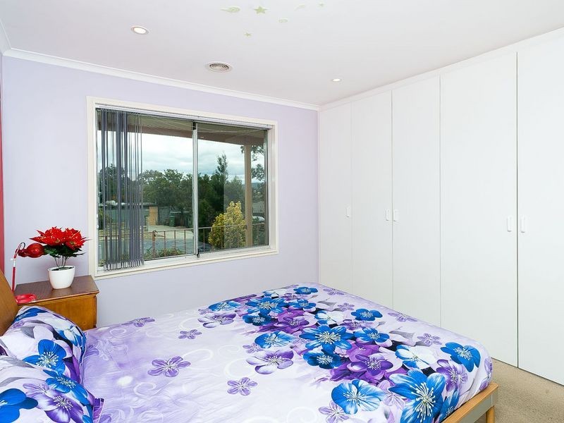 10 Jordan Place, Queanbeyan NSW 2620