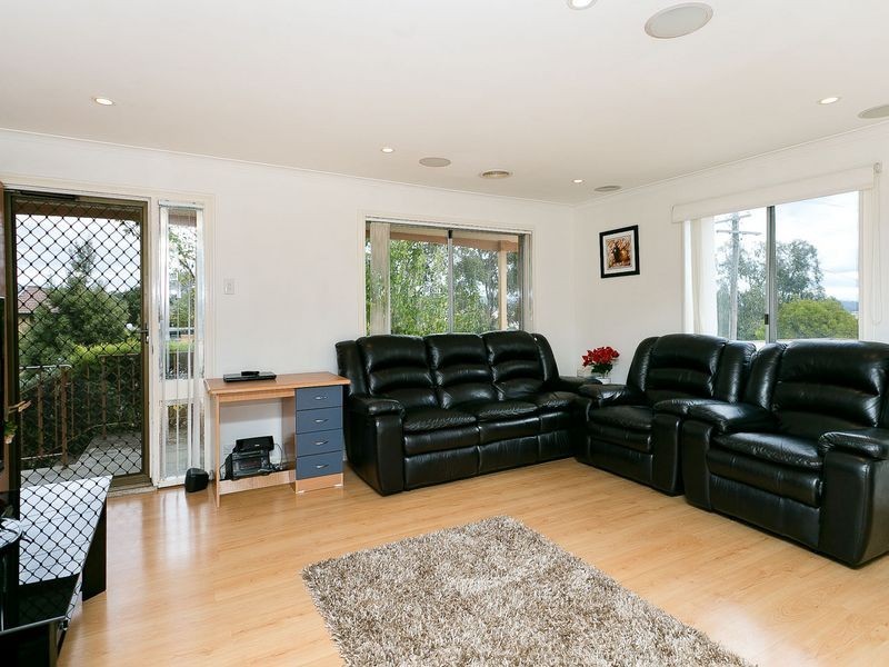 10 Jordan Place, Queanbeyan NSW 2620