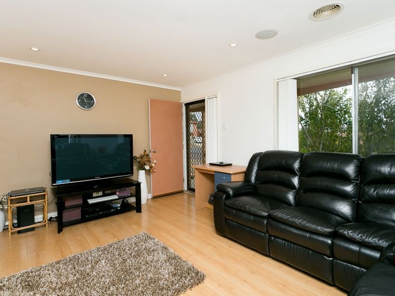 10 Jordan Place, Queanbeyan NSW 2620